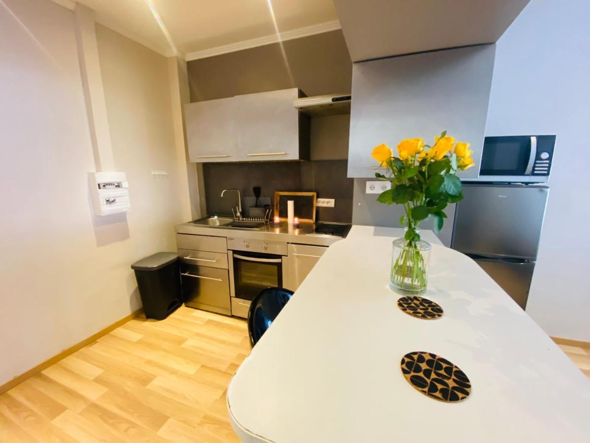 Magnifique Appartement 60M2 ,3 Pieces , Equipee,Tres Lumineux, 2 Minutes A Pied De La Plage Nisa Exterior foto